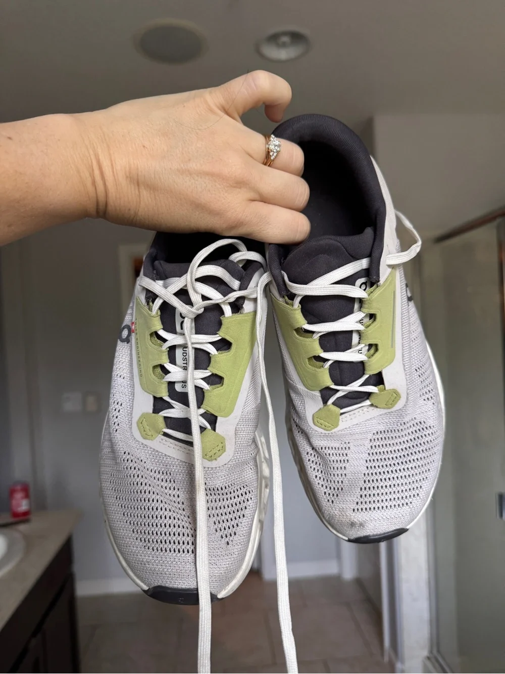 On Running cloudstratus 3 women’s running Shoes 8